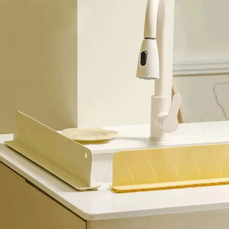 Sink Splash Guard – Keep Your Counter Dry